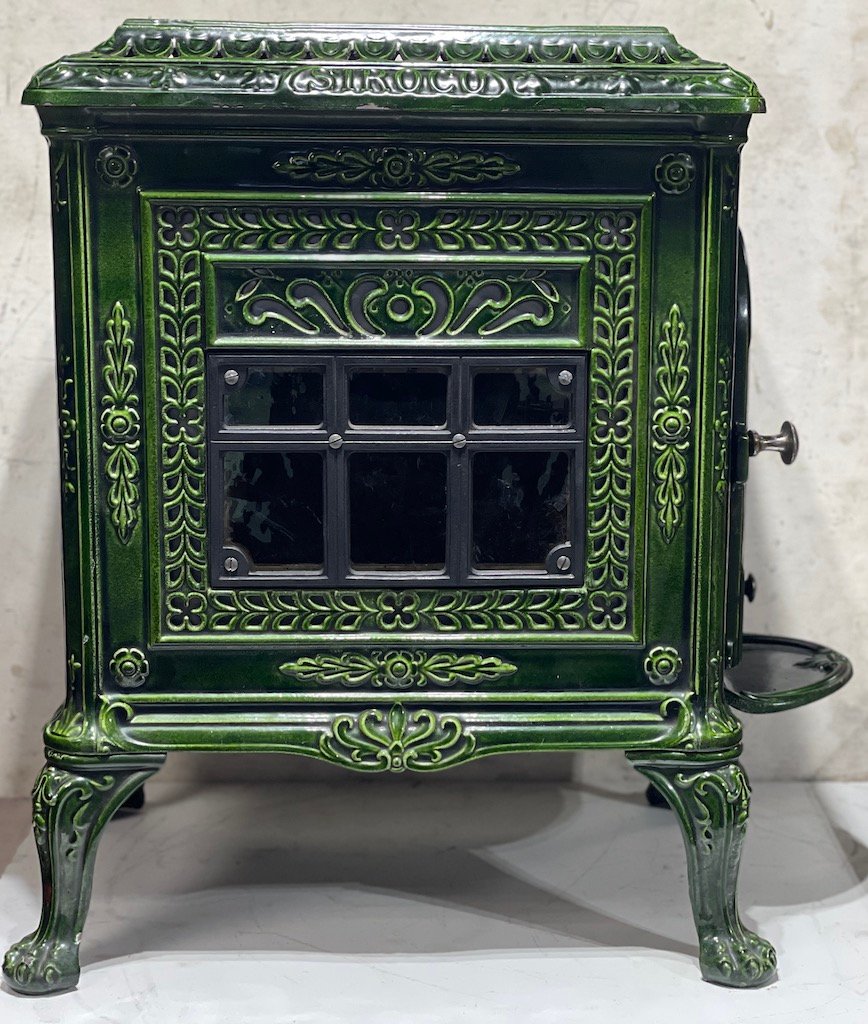 Antique French Stove Co Deville Express white/pistachio